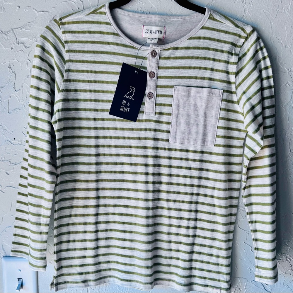 Me & Henry Green White Long Sleeve Striped Tee Size 12Y NWT - Picture 2 of 4